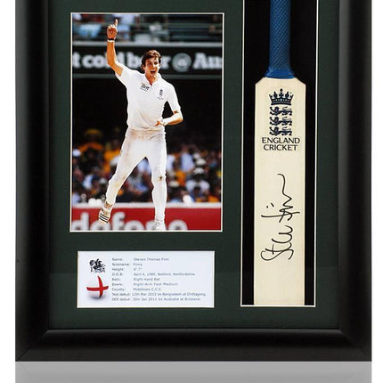 Steve Finn England Middlesex CCC Ashes Cricket Hand Signed Mini Bat