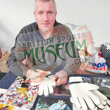 Tim Flowers Blackburn Rovers Legend Hand Signed Goalkeepers Glove Display