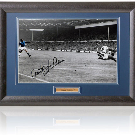 Derek Temple Hand Signed Everton FA Cup Photograph 15x19" Framed