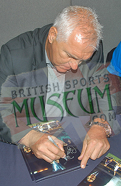 Graham Roberts Tottenham Hotspur Legend Hand Signed Montage 23x19" Framed