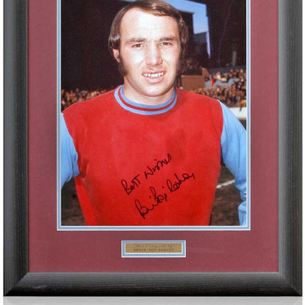 Bryan Pop Robson West Ham United Legend Hand Signed Photograph 23x19" Framed