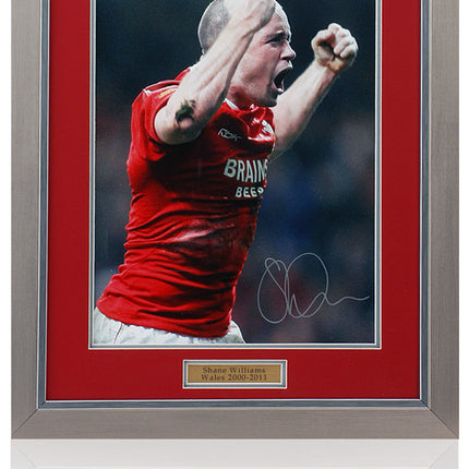Shane Williams Welsh Rugby Legend Hand Signed Photograph 23x19" Framed
