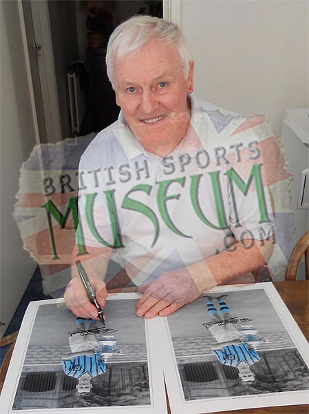 Peter McParland Aston Villa Signed 1957 FA Cup Photograph 23x19in Framed + COA