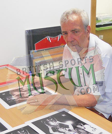 David Sadler Manchester United Hand Signed 1968 European Cup Photograph 23x19" Framed