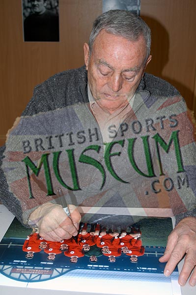 Liverpool 1966 Football League Winners Hand Signed by 6 Legends Photograph 23x19" Framed